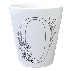 Floral Buchstabe O Blumentopf zum Ausmalen für Kunstliebhaber