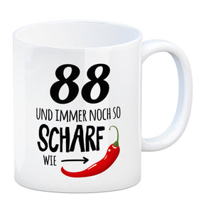 88 und immer noch so scharf wie Chili