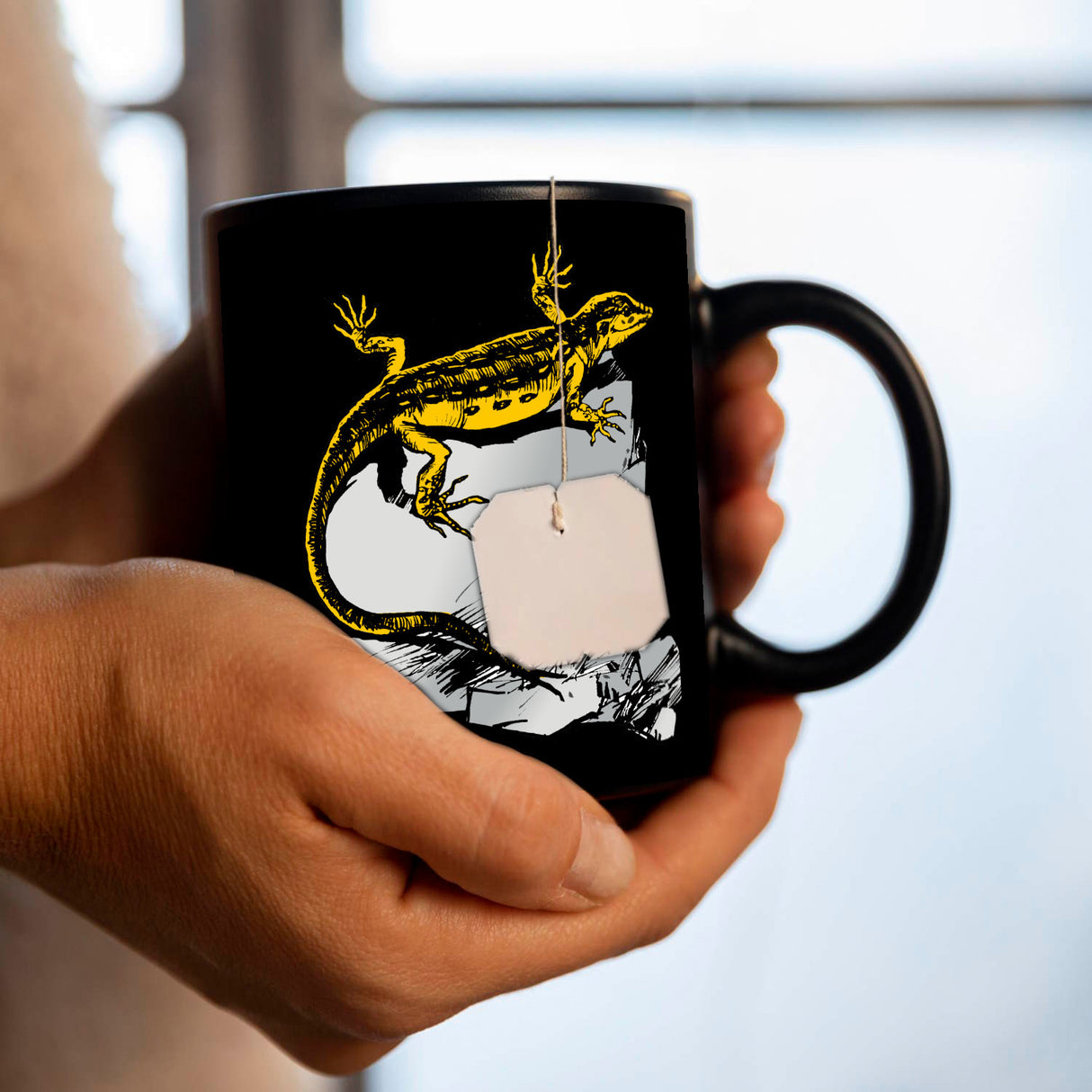 Eidechse Tasse in Schwarz