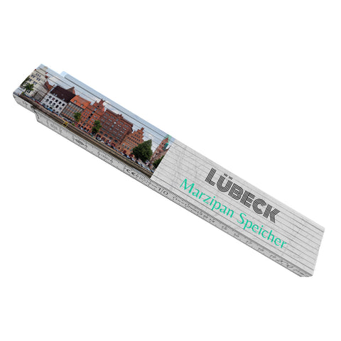 streetline Lübeck Marzipan Speicher Meterstab aus Holz