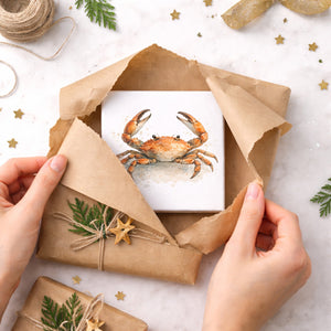Küstenklänge Krabbe Holzbild in 10x10 cm zum Stellen oder Aufhängen