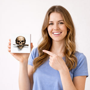 Klingenschädel Totenkopf 3 Holzbild in 10x10 cm zum Stellen oder Aufhängen