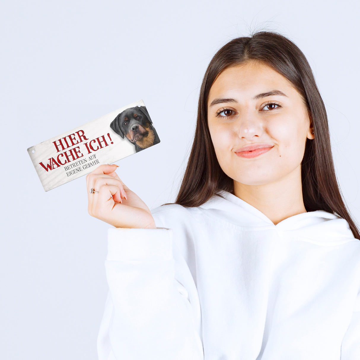 Metallschild mit Rottweiler Motiv und Spruch: Betreten auf eigene Gefahr ...