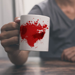 Kaffeebecher mit Blutbad Motiv