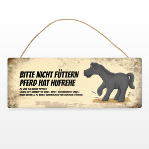 Metallschild mit schwarzem Pferd Motiv und Spruch: Bitte nicht füttern - Hufrehe