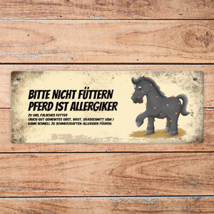 Metallschild mit schwarzem Pferd Motiv und Spruch: Bitte nicht füttern - Allergiker