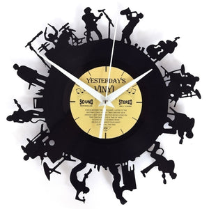 Musik Band Vinyl Wanduhr aus einer echten Schallplatte