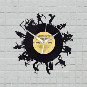 Musik Band Vinyl Wanduhr aus einer echten Schallplatte