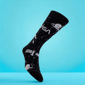 Socken NASA Fanartikel Astronauten Strümpfe in 40-46 im Paar