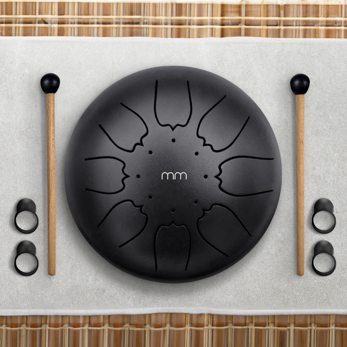 Zungentrommel Instrument aus Metall Tongue Drum mit Trommelstöcken und vier Fingerpicks