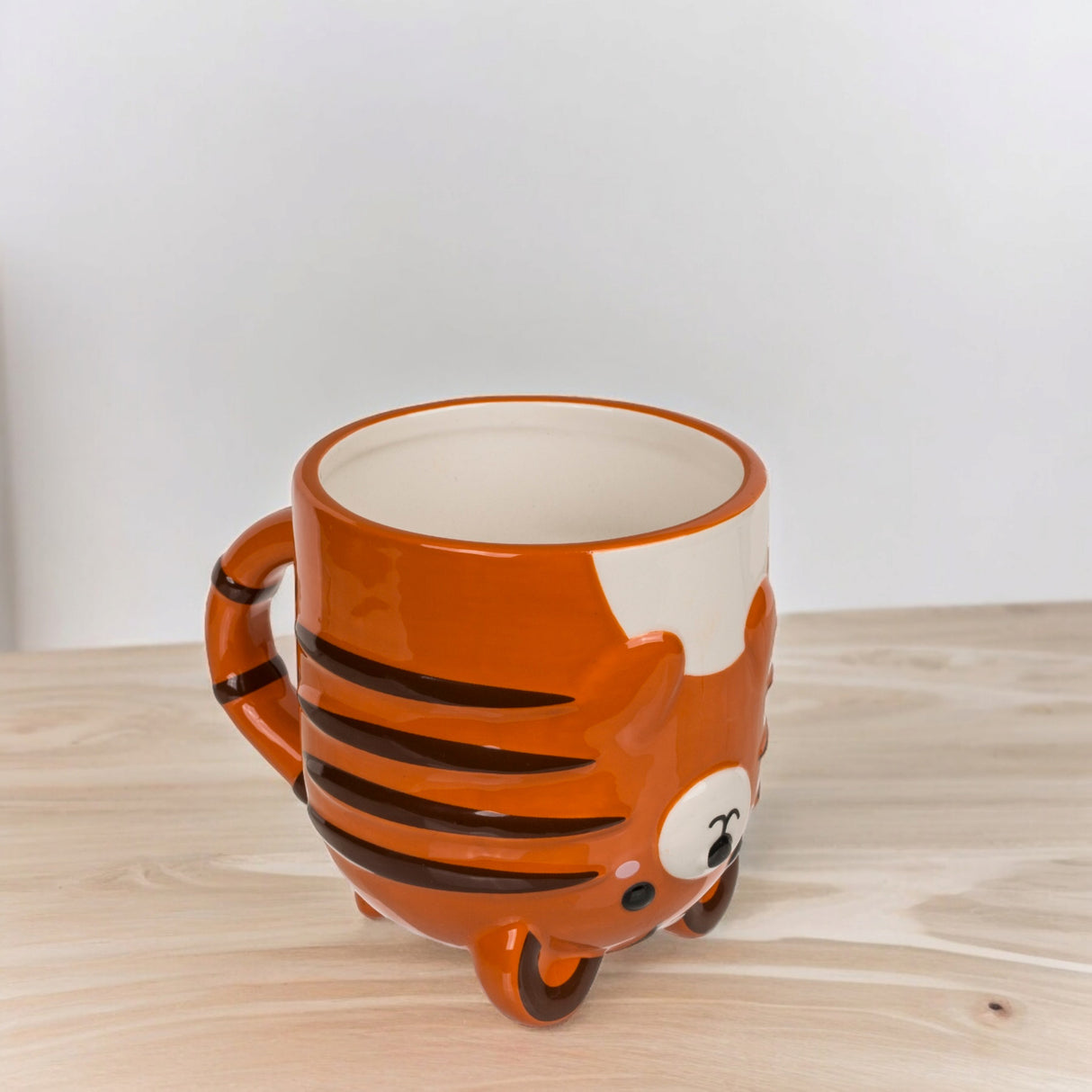 Tiger kopfüber Kaffeebecher Tigertasse aus Keramik