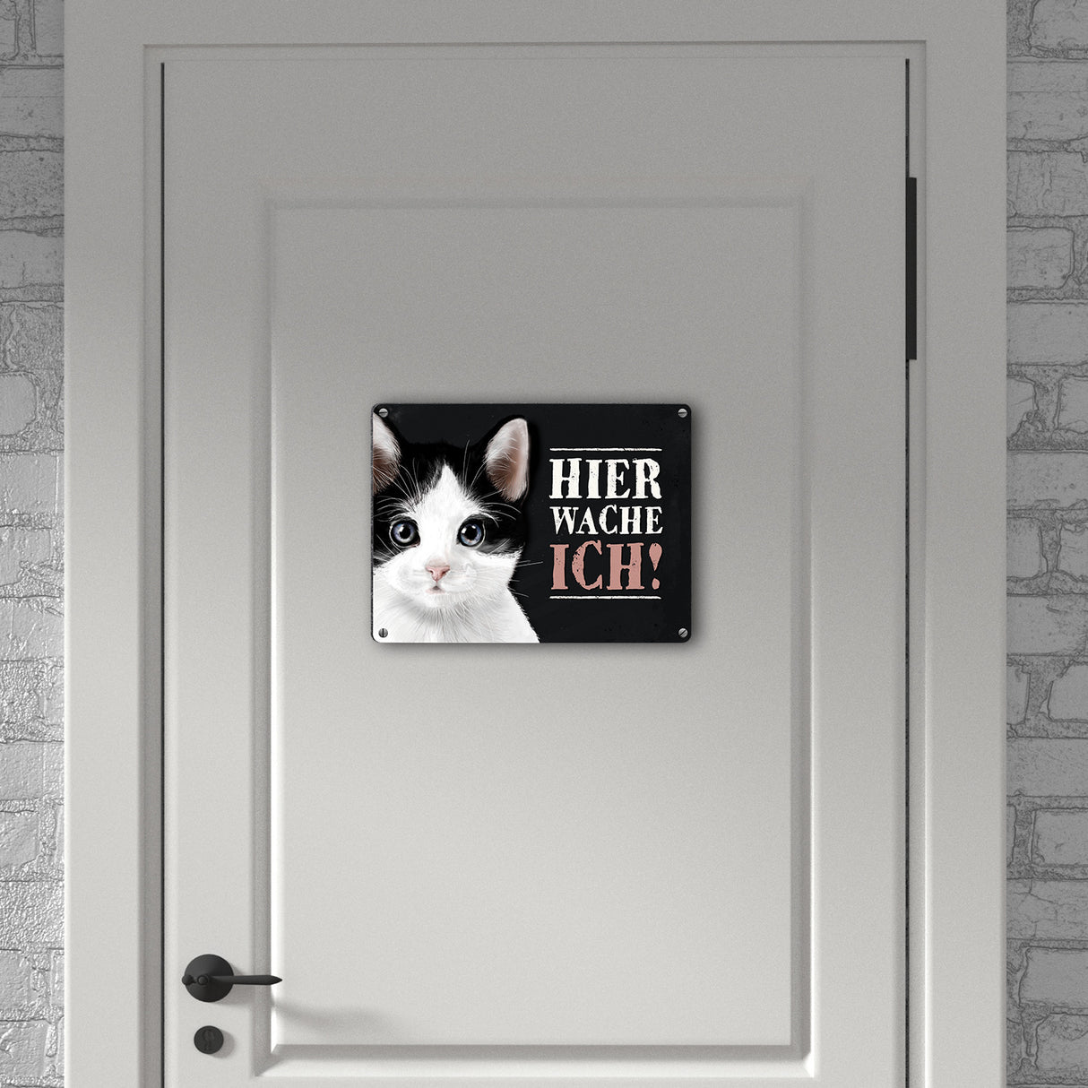 Metallschild mit Katze Motiv und Spruch: Hier wache ich!