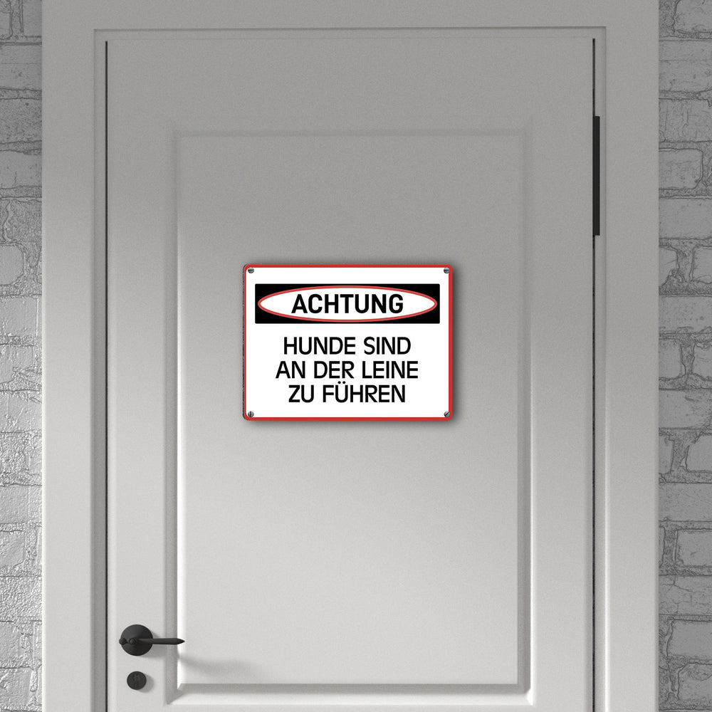 Hunde sind an der Leine zu führen Warn- und Hinweisschild im modernen Design