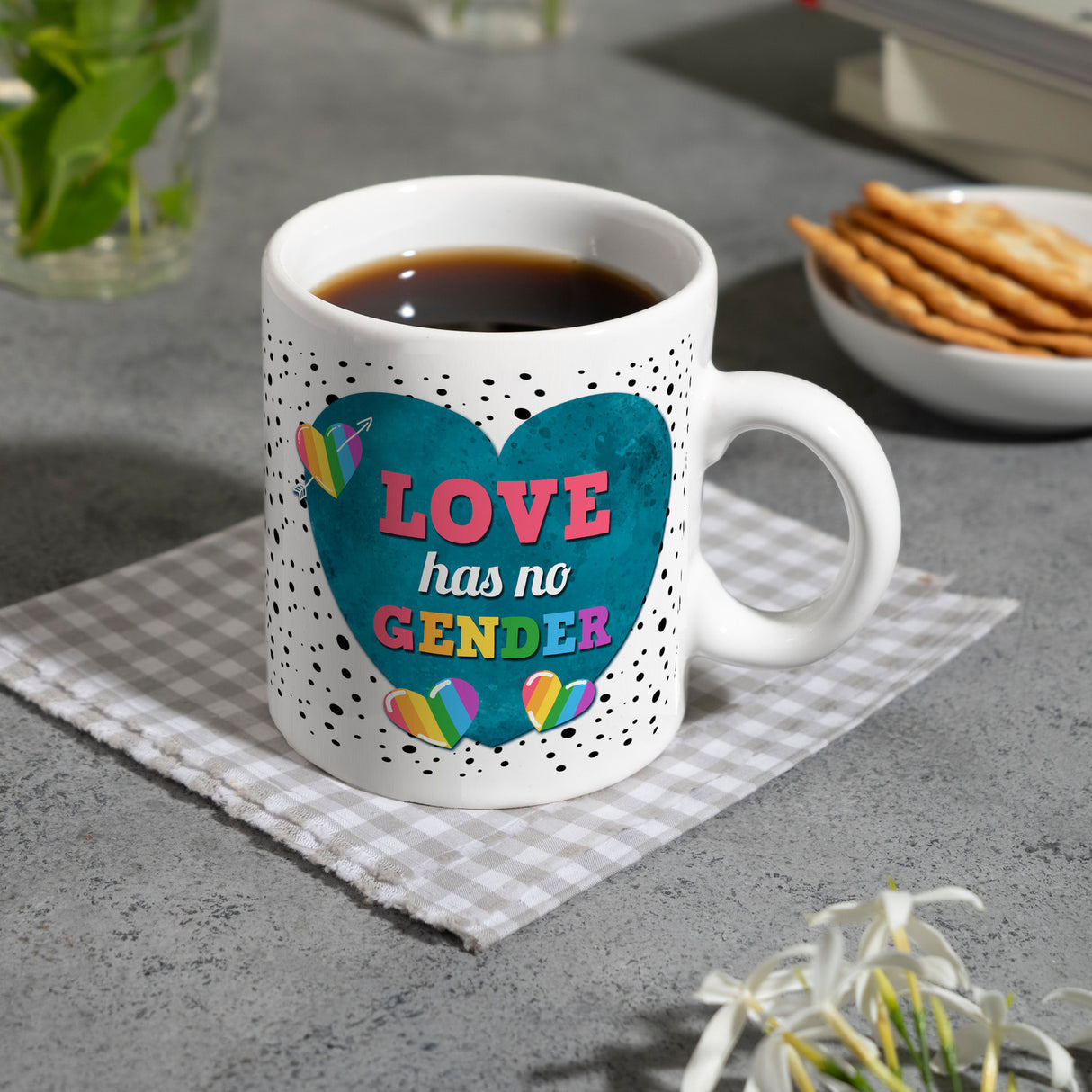 Kaffeebecher mit Spruch: Love has no gender