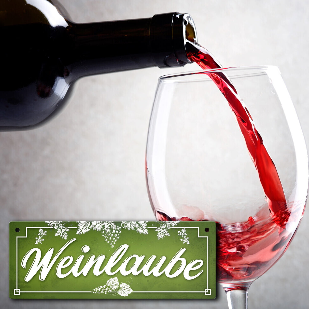 Wein Metallschild mit Weinreben Motiv und Spruch: Weinlaube
