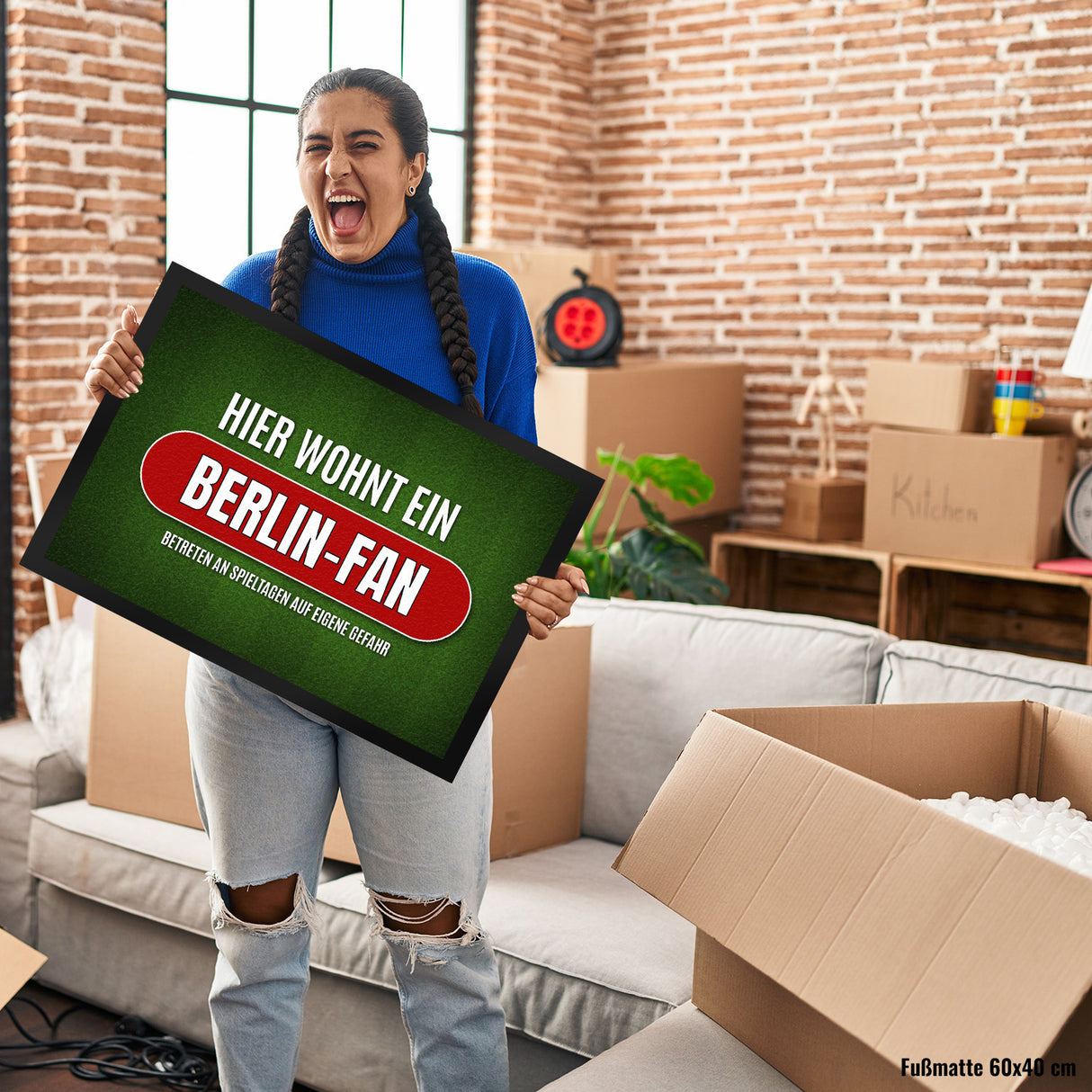 Hier wohnt ein Berlin-Fan Fußmatte mit Rasen Motiv