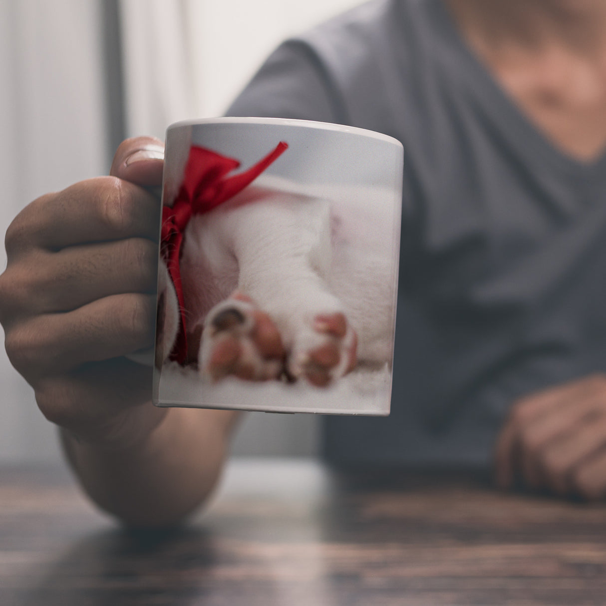 Weihnachtshund Jack mit Nikolausmütze Kaffeebecher