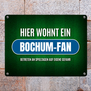 Hier wohnt ein Bochum-Fan Metallschild mit Rasen Motiv