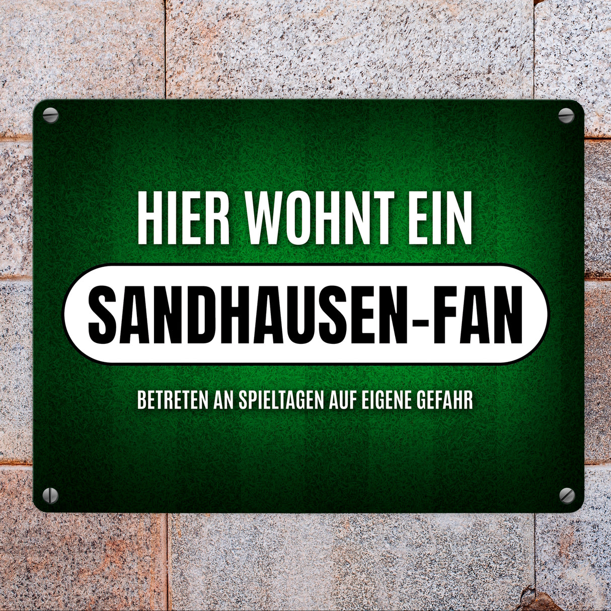 Hier wohnt ein Sandhausen-Fan Metallschild mit Rasen Motiv