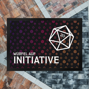 Tabletop Fußmatte mit Würfelmuster und Spruch: Würfel auf Initiative