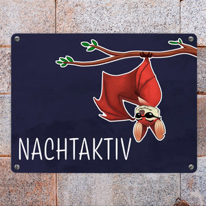 Nachtaktiv Metallschild mit lustiger Fledermaus
