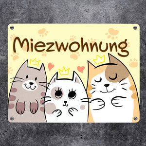 Miezwohnung Metallschild mit drei süßen Katzen für alle Katzenfreunde