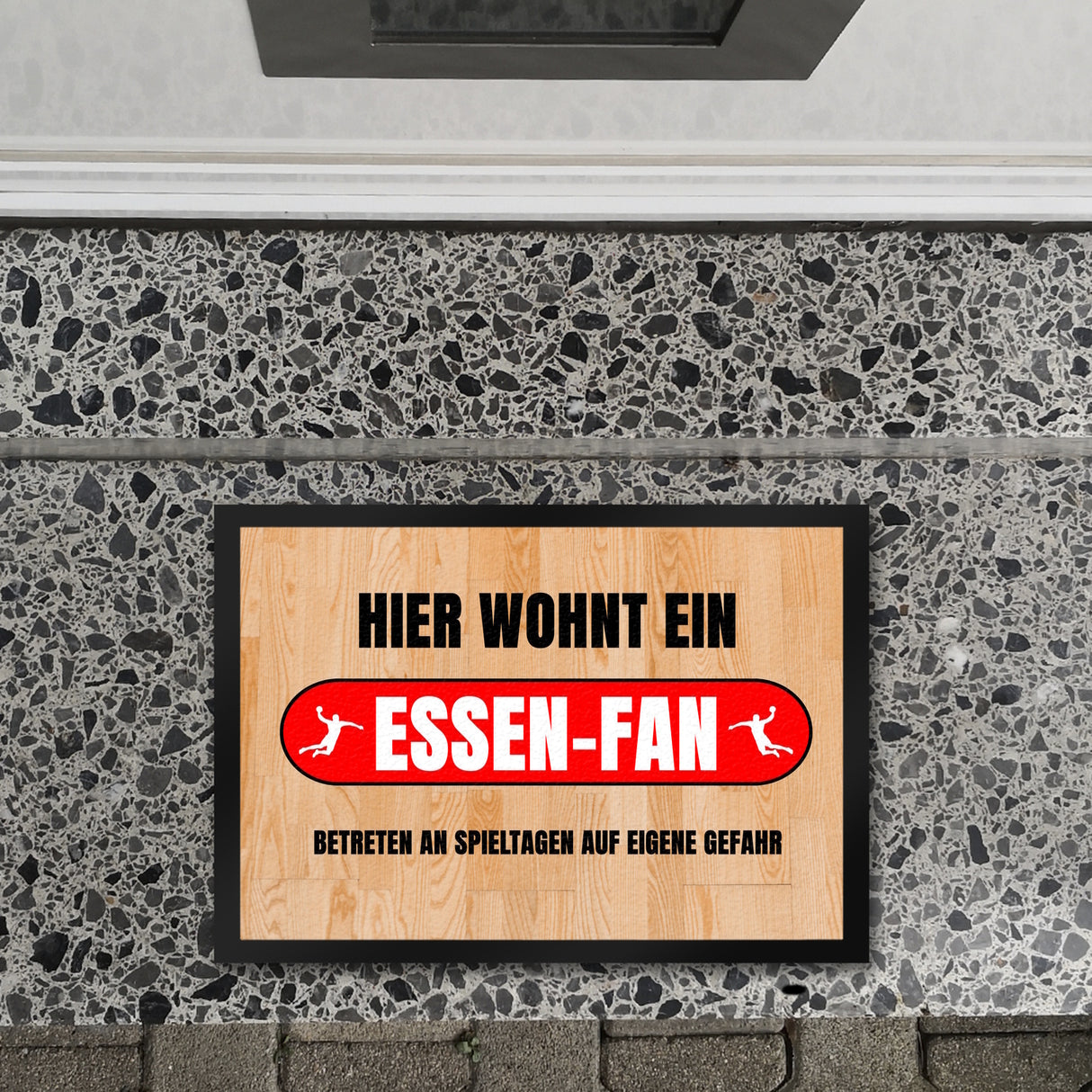 Hier wohnt ein Essen-Fan Fußmatte in 35x50 cm mit Turnhallenboden Motiv