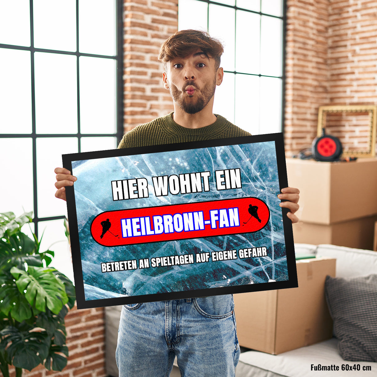 Hier wohnt ein Heilbronn-Fan Fußmatte in 35x50 cm mit Eishallen Boden-Motiv