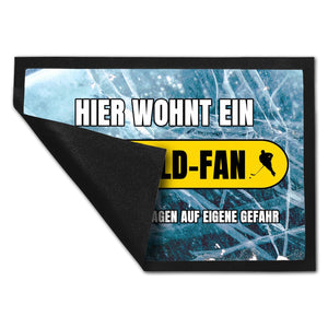 Hier wohnt ein Krefeld-Fan Fußmatte in 35x50 cm mit Eishallen Boden-Motiv