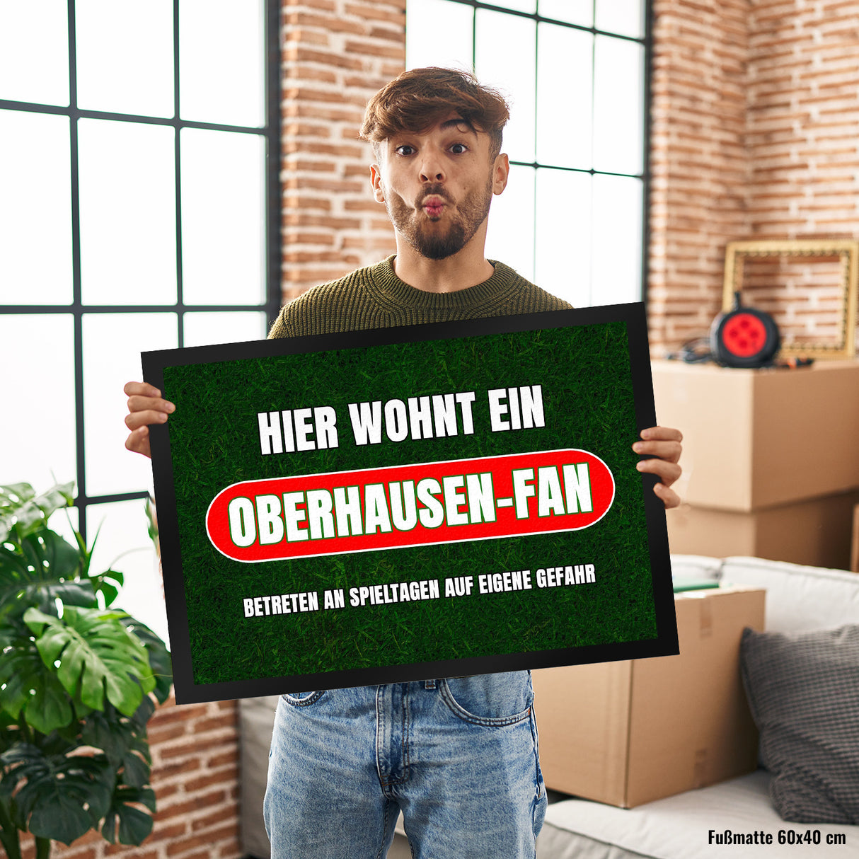 Hier wohnt ein Oberhausen-Fan Fußmatte in 35x50 cm mit Rasenmotiv