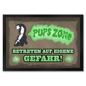Pups Zone Betreten auf eigene Gefahr Fußmatte mit süßem Comic-Stinktier