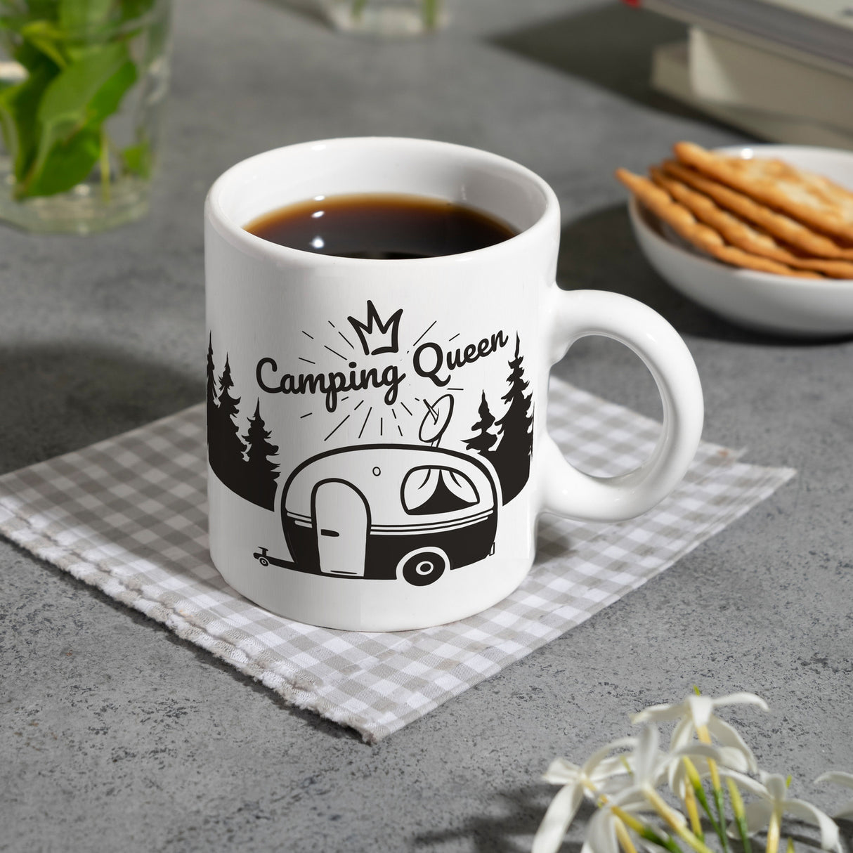 Camping Queen Kaffeebecher mit wunderschönen Reisemotiven