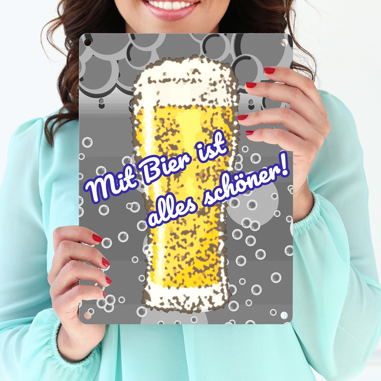 Metallschild in 15x20 cm im Bierdesign mit Spruch: Mit Bier ist alles schöner!