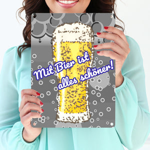Metallschild in 15x20 cm im Bierdesign mit Spruch: Mit Bier ist alles schöner!