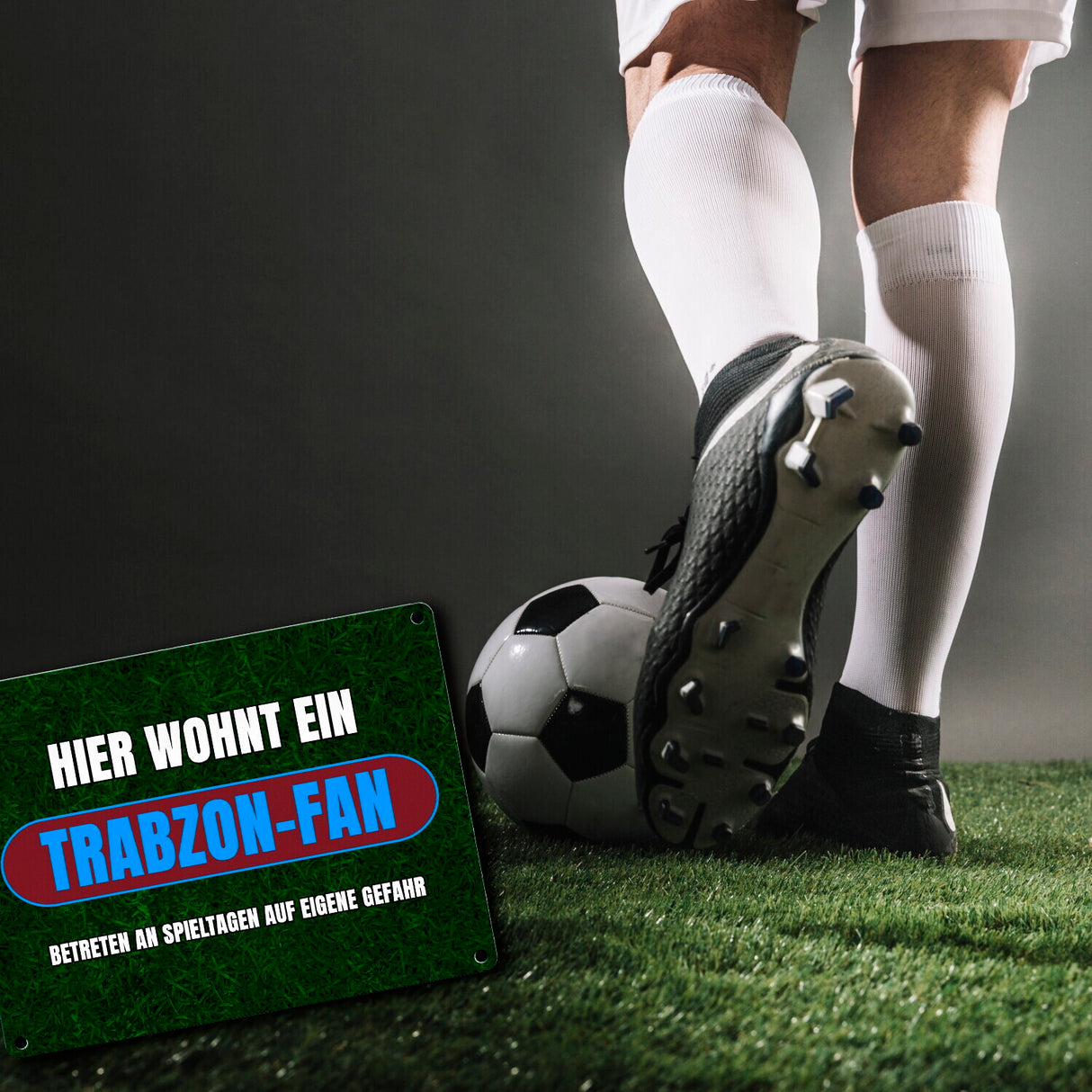 Hier wohnt ein Trabzon-Fan Metallschild in 15x20 cm mit Rasenmotiv