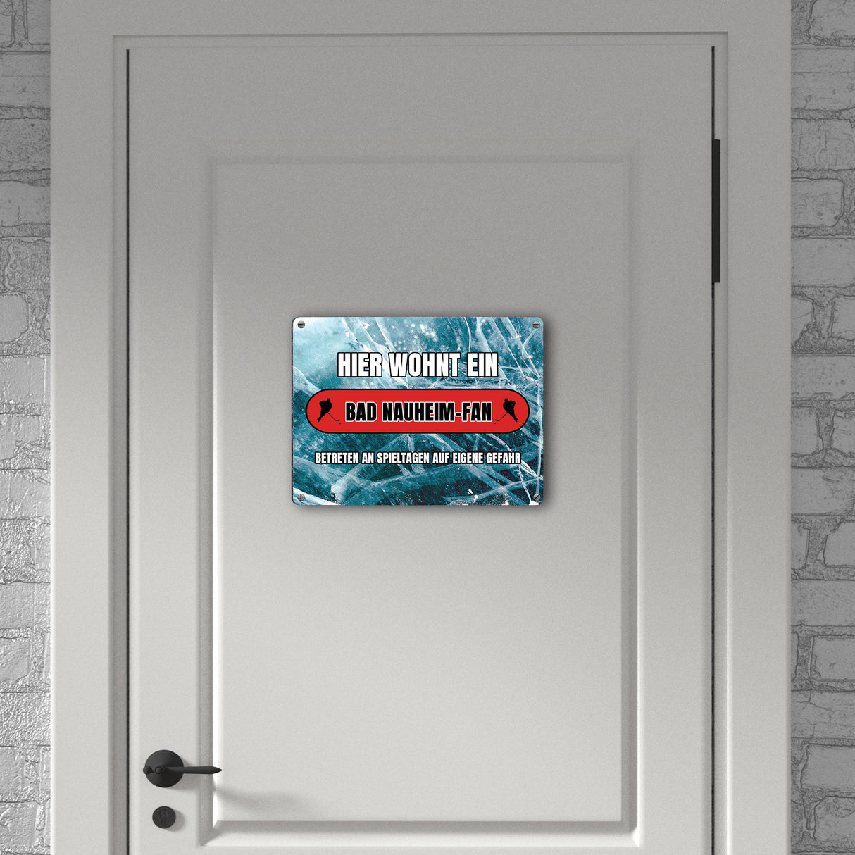 Hier wohnt ein Bad Nauheim-Fan Metallschild in 15x20 cm mit Eishallen Boden-Motiv