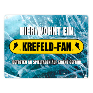 Hier wohnt ein Krefeld-Fan Metallschild in 15x20 cm mit Eishallen Boden-Motiv