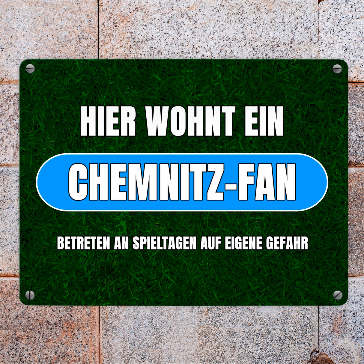 Hier wohnt ein Chemnitz-Fan Metallschild in 15x20 cm mit Rasenmotiv