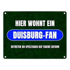 Hier wohnt ein Duisburg-Fan Metallschild in 15x20 cm mit Rasenmotiv