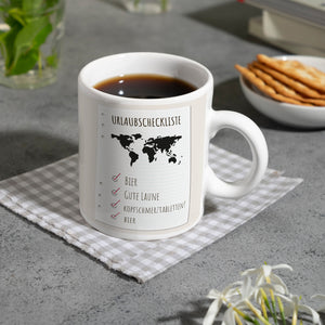 Kaffeebecher Urlaubscheckliste für Partyurlaub mit Weltkarte