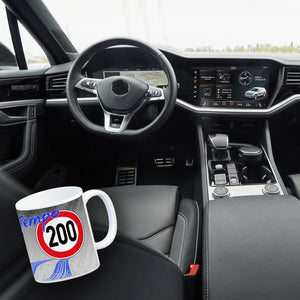 Kaffeebecher gegen Tempolimit - für 200 km/h bei Nässe auf Autobahn