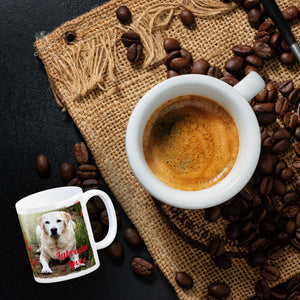 Kaffeetasse mit Fotomotiv Labrador Lover - Labrador im Mohnfeld
