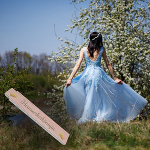 Bedruckter Meterstab aus Holz mit Spruch Heimwerkerkönigin und Krone