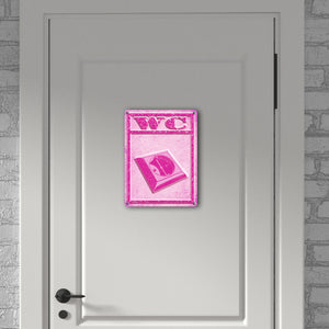 Metallschild Steckdose mit lustigem Motiv - Toilettenschild WC Frauen Stecker