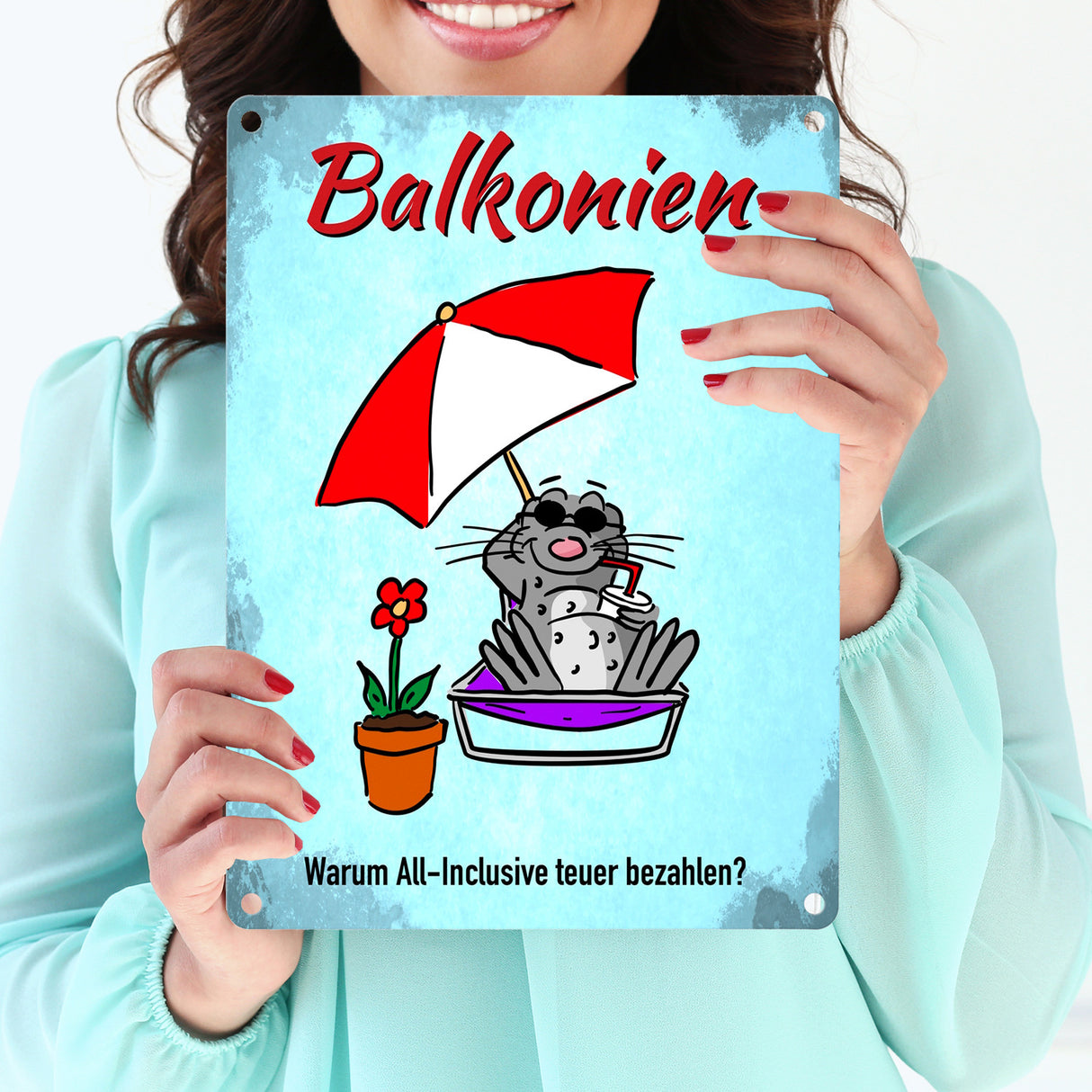 Balkonien Urlaub Metallschild mit Seeleopard auf dem Balkon
