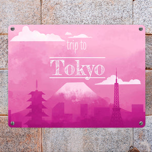 Metallschild in 15x20 cm für Fans von Städtetrips mit der Silhouette von Tokyo in pink