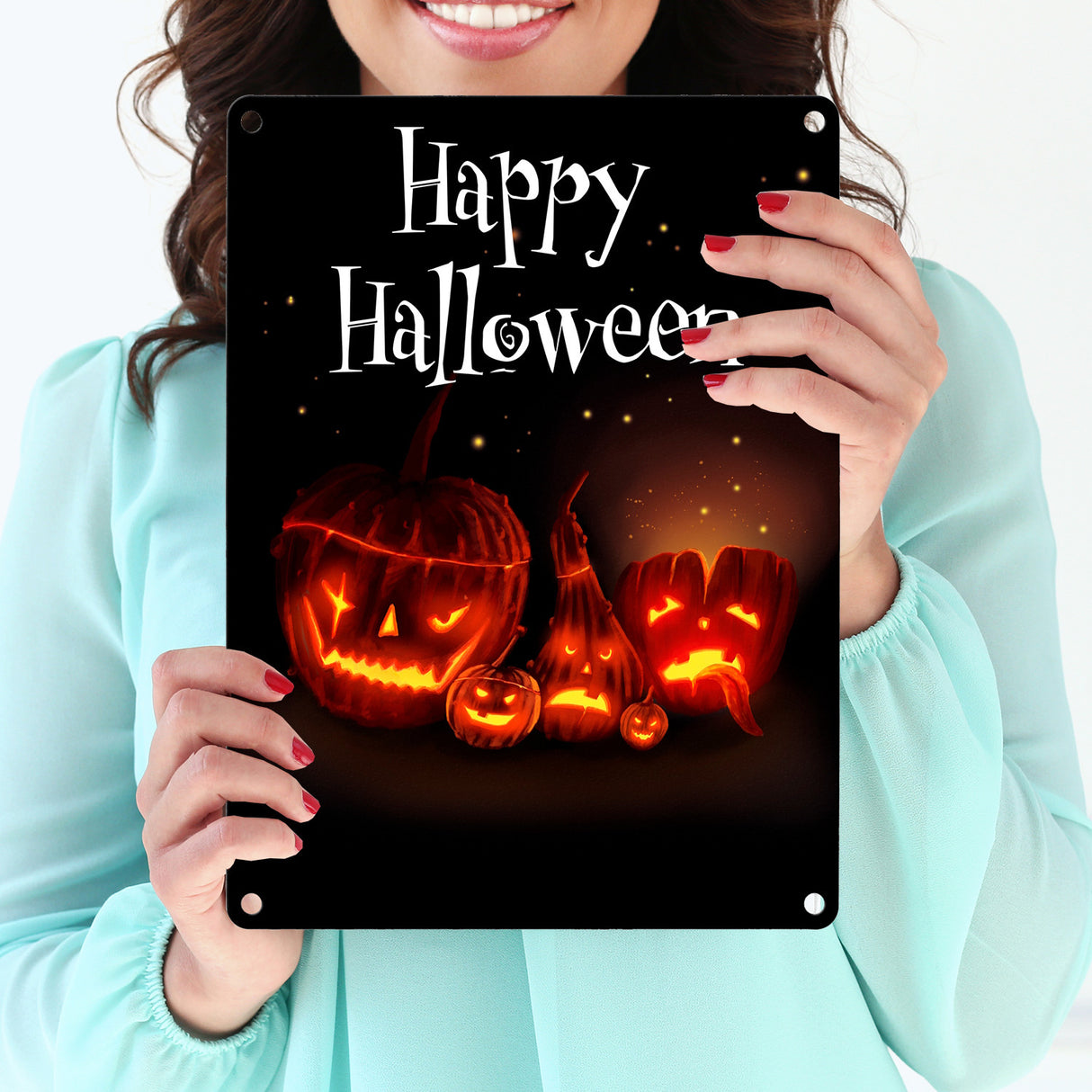 Metallschild mit gruseligem Kürbis Motiv und Happy Halloween Schriftzug