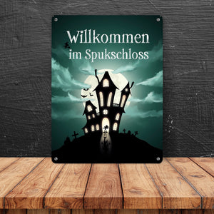 Metallschild gruseliges Halloween Motiv und Spruch - Willkommen im Spukschloss