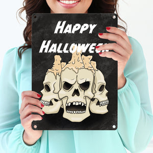 Metallschild für Halloween mit Totenköpfen und Schriftzug - Happy Halloween