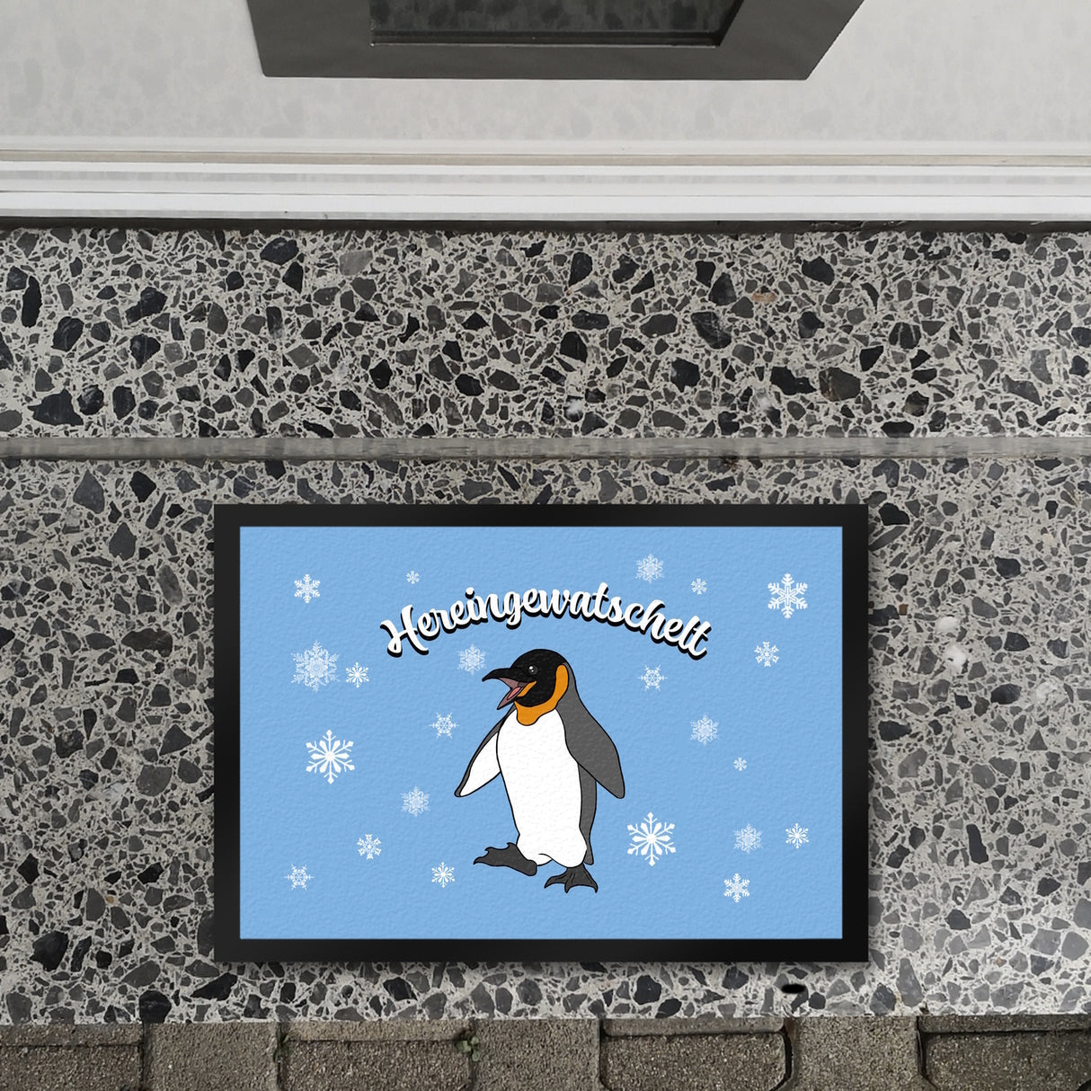 Fußmatte mit niedlichem Pinguin-Motiv und Schneeflocken - Hereingewatschelt